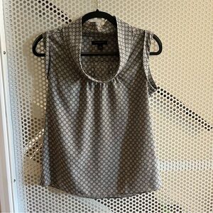 Banana Republic Cowl Neck Top Size XS in Grey/Sand Geometric Print GUC